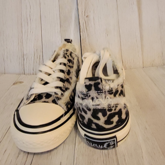 💥WINTER SALE💥GYPSY JAZZ/VERY G- DAKO LEOPARD DISTRESSED SNEAKERS - Picture 6 of 9